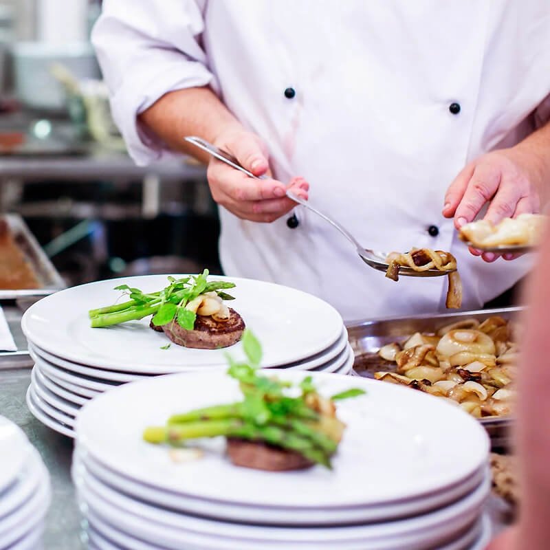 caterer-chef Caterer Chef